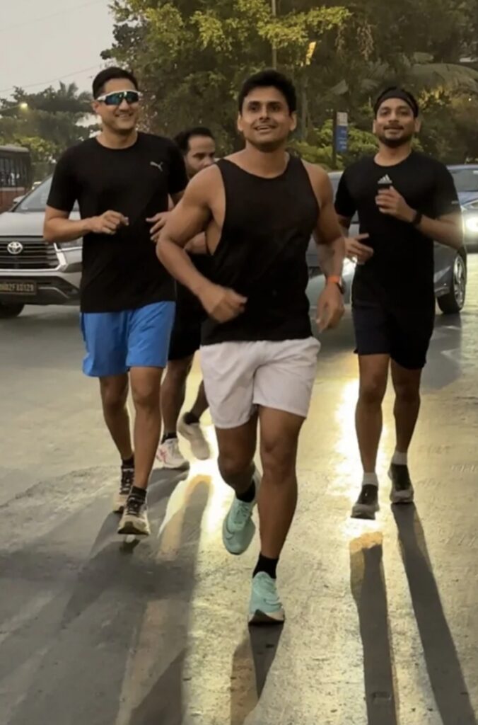 Amir khan की बेटी इरा खान ने हाल ही में मशहूर फिटनेस ट्रेनर नूपुर शिखारे से शादी कर ली है। इस खास मौके पर, आइए देखते हैं इस खूबसूरत शादी की तस्वीरे, आमिर खान की बेटी इरा खान ने हाल ही में मशहूर फिटनेस ट्रेनर नूपुर शिखारे से शादी कर ली है। इस खास मौके पर,आइए देखते हैं इस खूबसूरत शादी की तस्वीरे,आमिर खान की बेटी इरा खान की शादी की तस्वीरें इरा खान और नूपुर शिखारे की शादी की खबरें इरा खान की शादी: नूपुर शिखारे के साथ खास पल बॉलीवुड की शैली में आयोजित इरा खान की शादी इरा खान ने नूपुर शिखारे से बंधान बांधा: देखें तस्वीरें आमिर खान की बेटी की शादी: सोशल मीडिया पर वायरल हुई तस्वीरें नूपुर शिखारे और इरा खान की रोमैंटिक शादी की तस्वीरें इरा खान और नूपुर शिखारे का दुल्हा-दुल्हन अद्भुतता से भरा हुआ इरा खान की शादी: सेलेब्रिटी दोस्तों के साथ धूमधाम