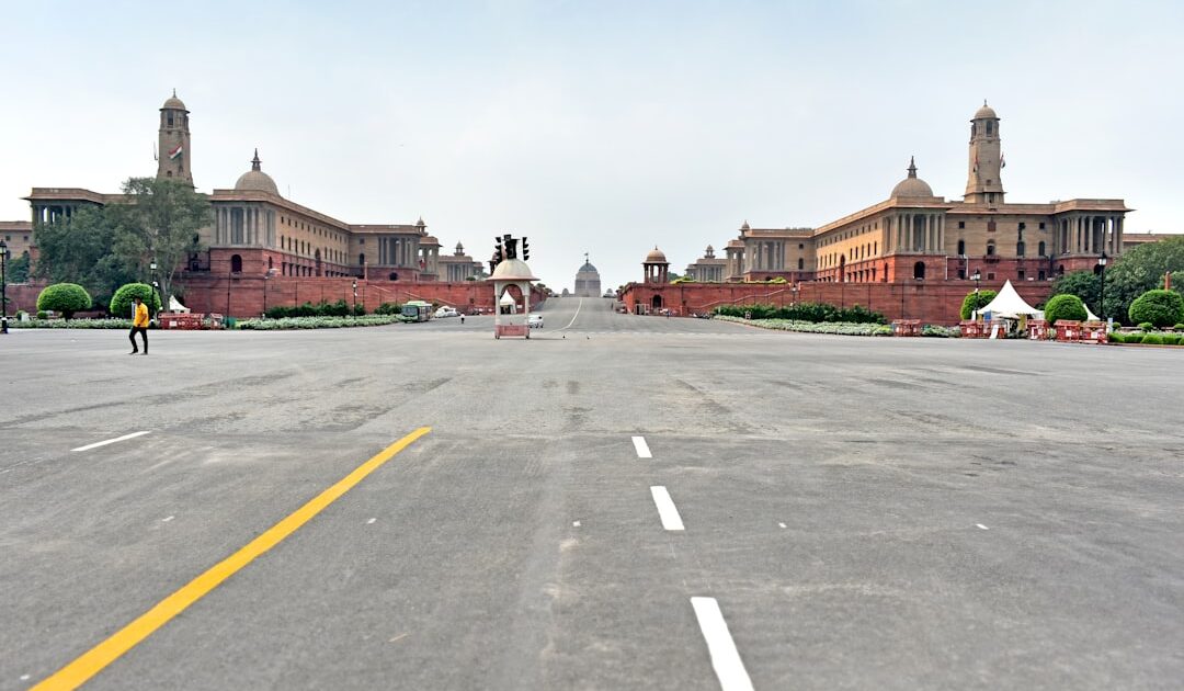 Parliament Monsoon Session 2026: वंदे मातरम बिल पास, राहुल गांधी के खिलाफ विशेषाधिकार नोटिस, जानें पूरी सियासी हलचल भारतीय संसद भवन, मानसून सत्र 2026