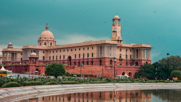 Vande Mataram Insult Bill 2026: संसद ने पास किया कानून, अब अपमान करने पर होगी 3 साल की जेल